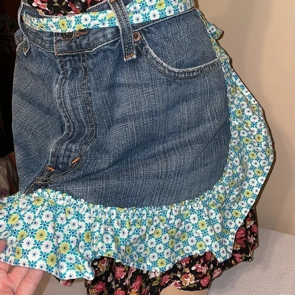 Women’s apron handmade upcycled recycled denim Jean ruffle blue floral tie nwot